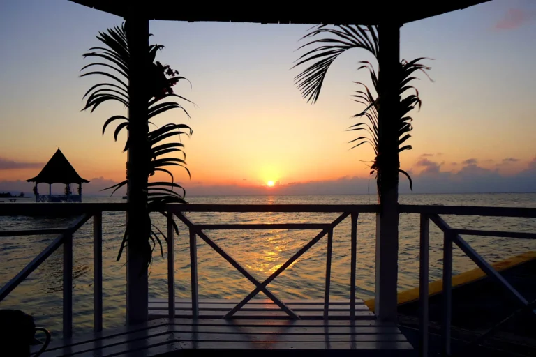 Jamaica Travel Guide