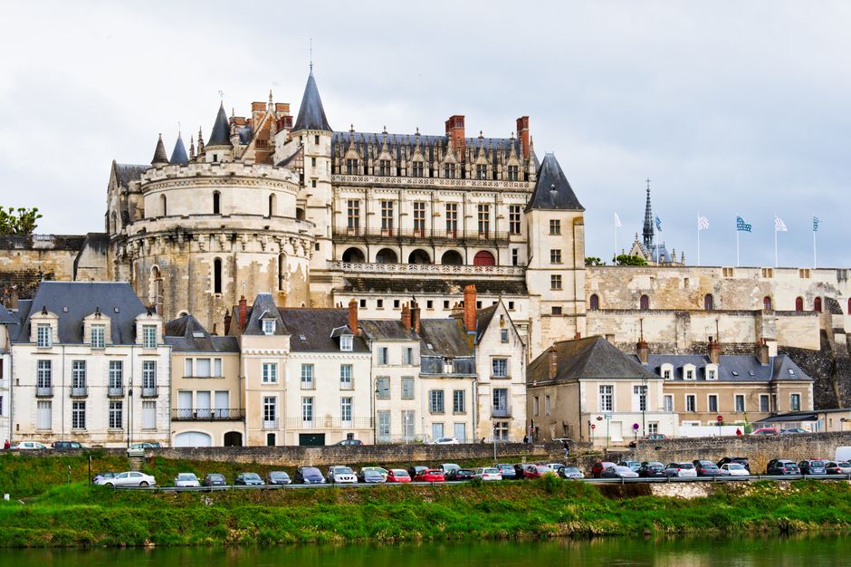 The historic Château d'Amboise with its striking architecture along the Loire River, perfect for cultural tourism.