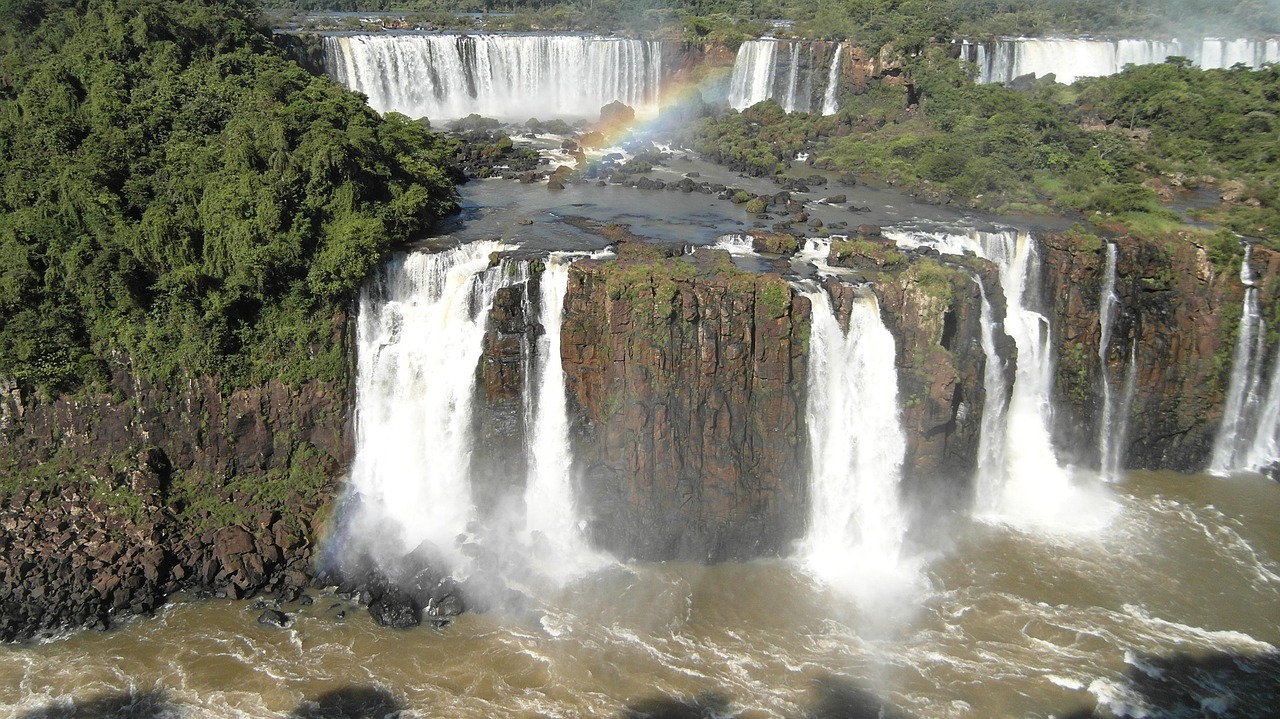 Foz do iguaçu, iguaçu, waterfall, water, cases, spray, nature, wild, cataratas, rainbow, border, brazil, argentina, unesco world heritage