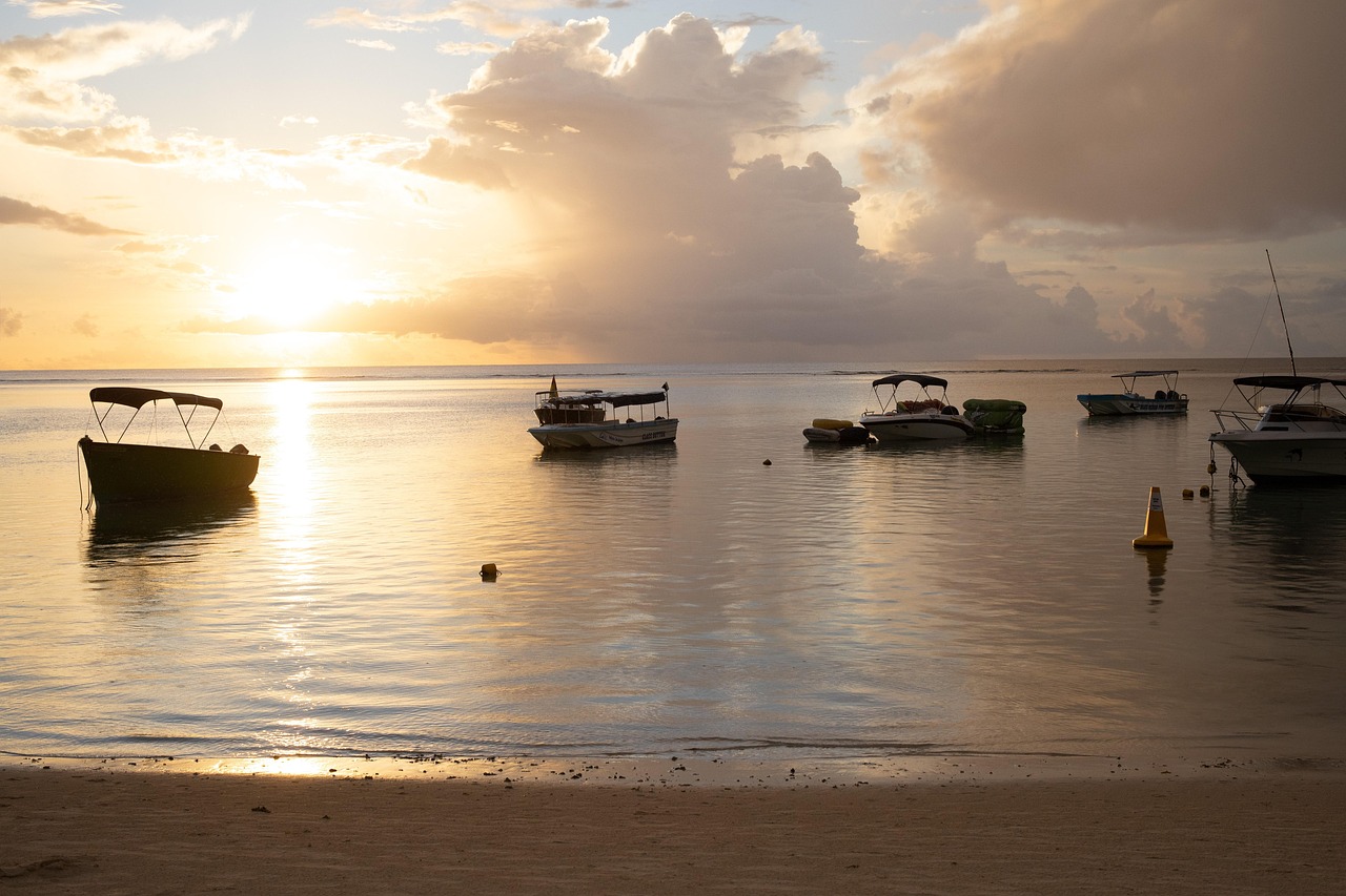 Beach, mauritius, boats, nature, sea, evening sky, sunset, sun, clouds, afterglow, grande baie
