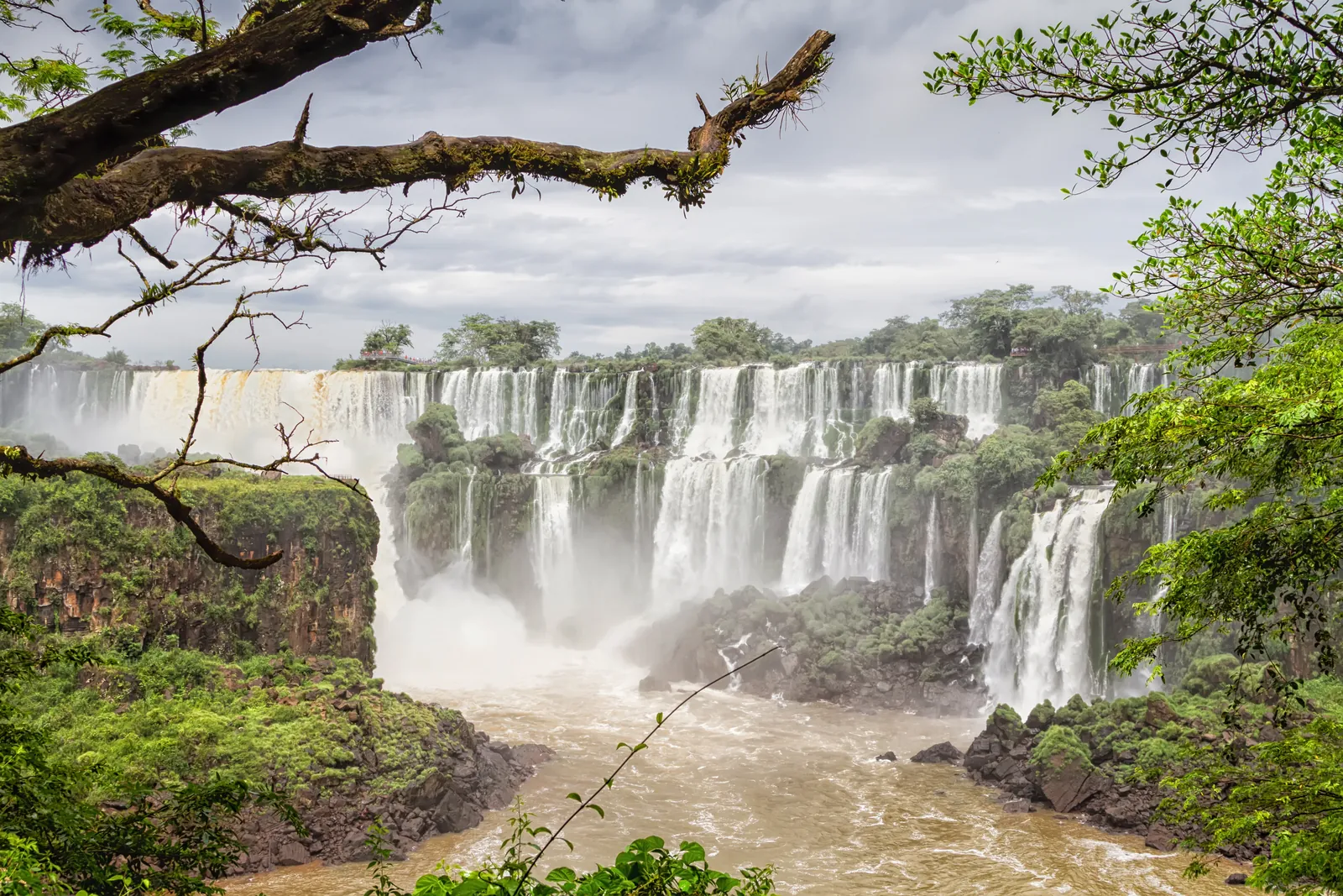 The Iguazú Falls on the border of Argentina and Brazil