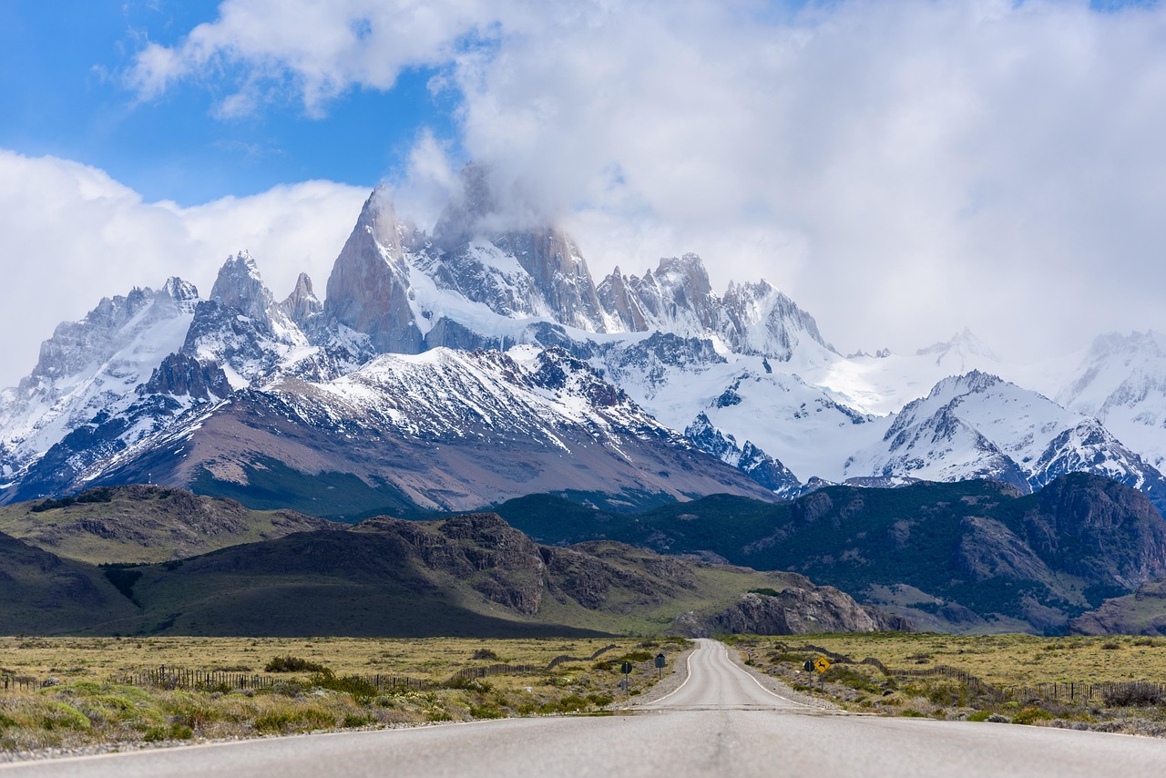 Landscape, mountains, road, roadway, highway, mountain range, peak, summit, nature, scenery, countryside, los glaciares national park, andes, fitz roy, el chalten, argentina, patagonia, south america,