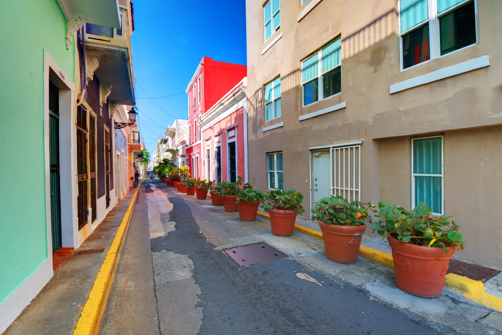 A quiet street of colourful houses in Old San Juan, Puerto Rico
